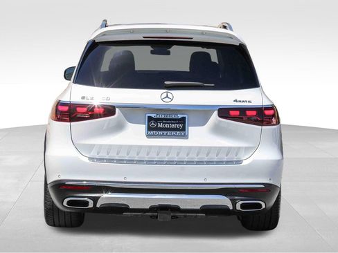 Certified 2024 Mercedes-Benz GLS 450 4MATIC image 9