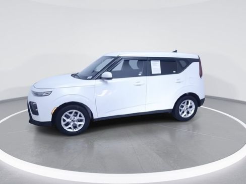 Used 2020 Kia Soul S image 4