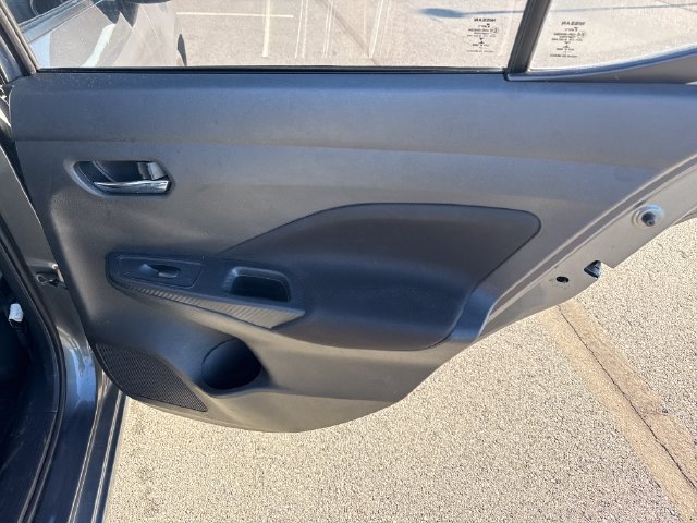 Used 2021 Nissan Versa SV FWD image 16