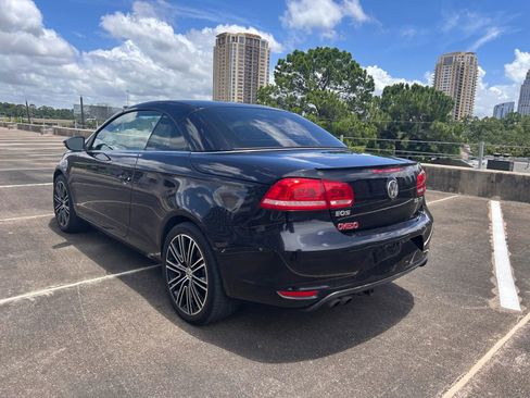 Used 2013 Volkswagen Eos FWD image 19