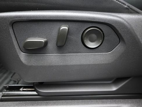 Used 2024 Chevrolet Silverado 1500 LTZ image 11