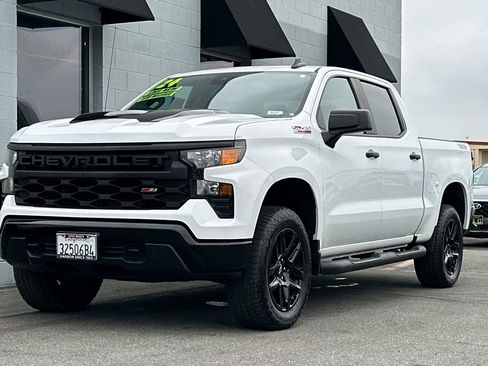 Certified 2024 Chevrolet Silverado 1500 Custom Trail Boss w/ Turbomax Blackout Package image 12