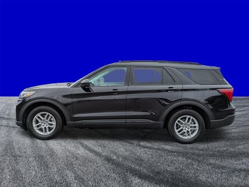 Certified 2026 Ford Explorer Active w/ Active Comfort Package image 7