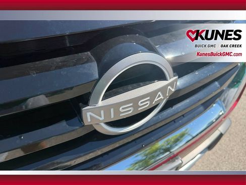 Used 2024 Nissan Pathfinder SL w/ SL Premium Package AWD/4WD image 41