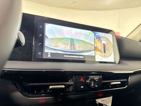 New 2026 Nissan Kicks SR w/ SR Premium Package image 9