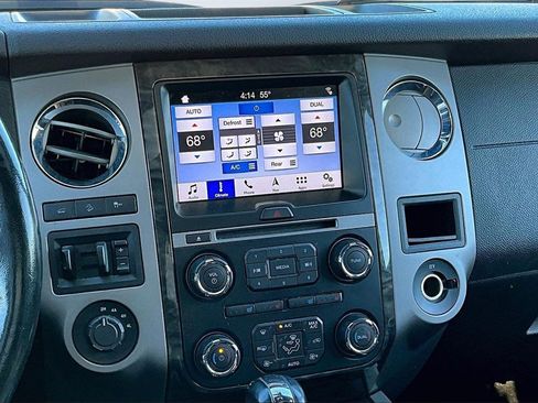 Used 2017 Ford Expedition EL Limited w/ Equipment Group 301A image 5