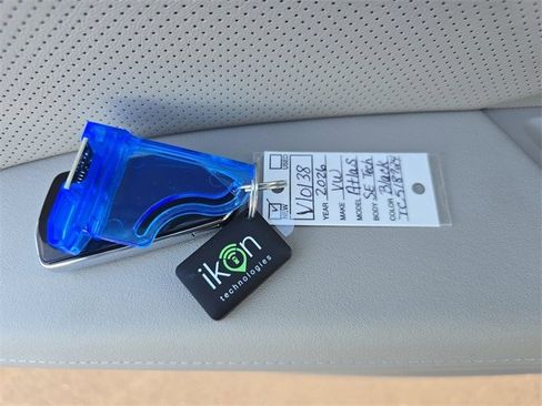 New 2026 Volkswagen Atlas SE image 29