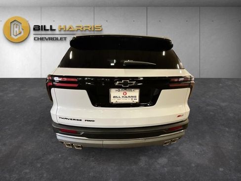 New 2026 Chevrolet Traverse Z71 w/ Driver Confidence Package AWD/4WD image 13