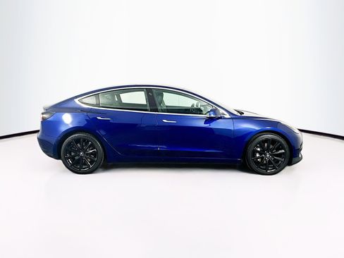 Used 2018 Tesla Model 3 Mid Range image 10