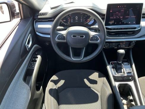 Used 2024 Jeep Compass Sport AWD/4WD image 11