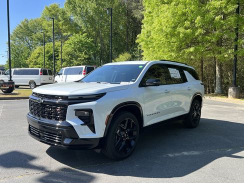 New 2026 Chevrolet Traverse RS FWD image 5