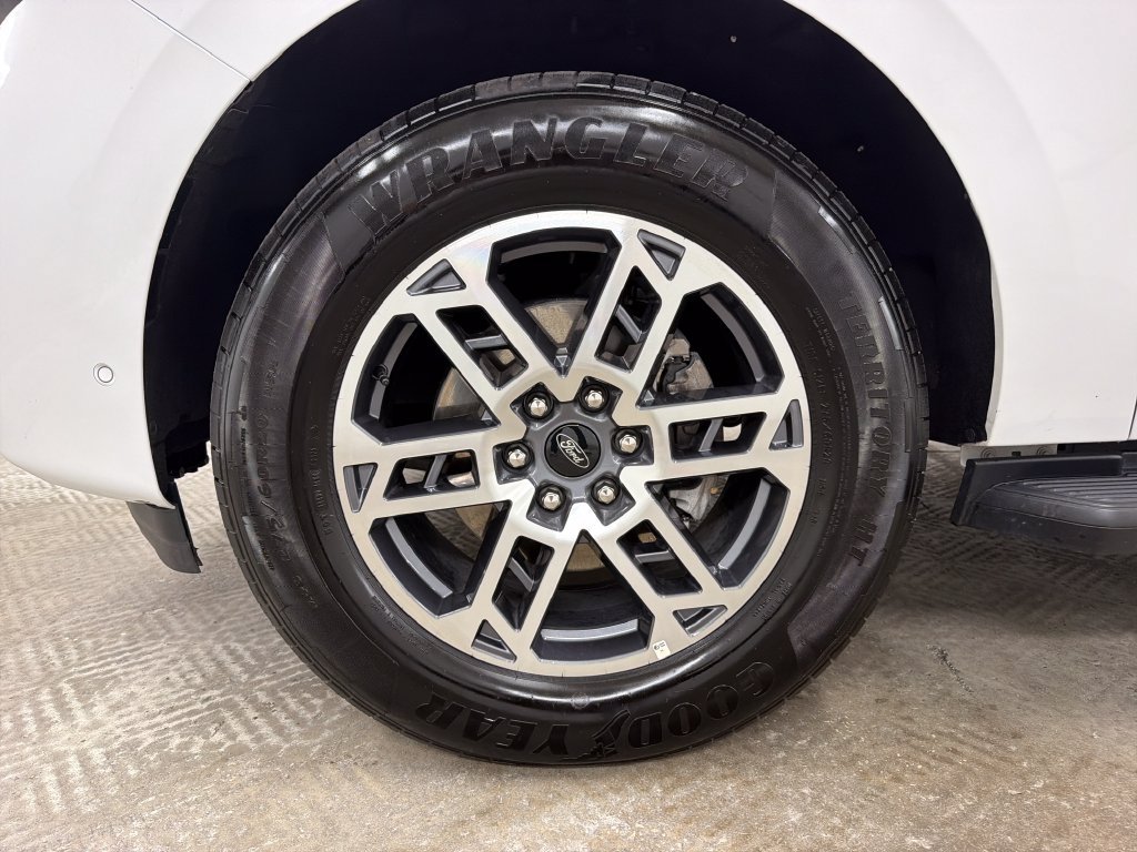 Certified 2025 Ford Expedition Max Active RWD image 15