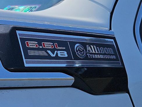 New 2025 GMC Sierra 2500 SLE image 21