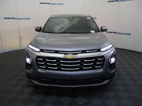 New 2026 Chevrolet Equinox LT w/ Safety and Technology Package FWD image 14