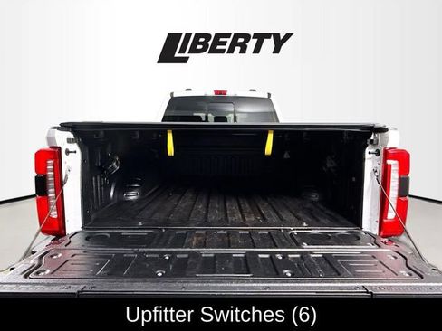 Used 2023 Ford F350 Lariat w/ Lariat Ultimate Package image 29