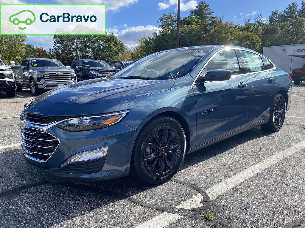 Certified 2025 Chevrolet Malibu LT FWD image 1