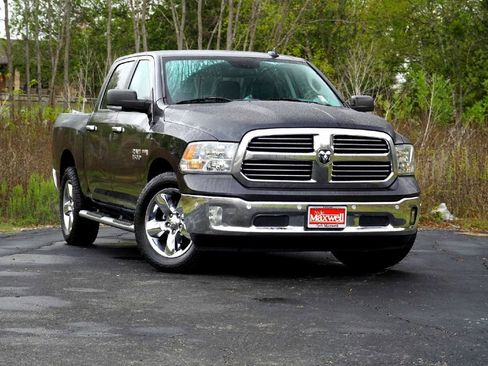 Used 2017 RAM 1500 Lone Star image 1