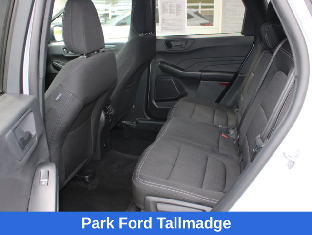 Used 2025 Ford Escape Active AWD/4WD image 23