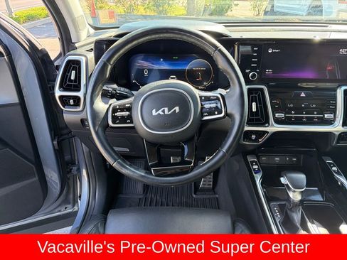 Used 2022 Kia Sorento SX FWD image 13