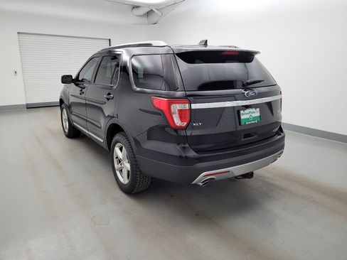 Used 2016 Ford Explorer XLT w/ Equipment Group 202A AWD/4WD image 5