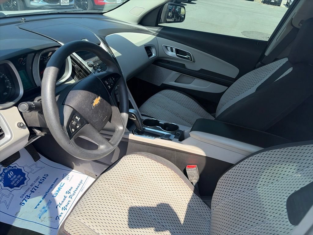 Used 2015 Chevrolet Equinox LS FWD image 16
