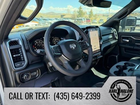 Used 2026 RAM 2500 Laramie AWD/4WD image 17
