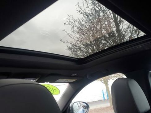 Certified 2024 Dodge Hornet GT w/ GT Blacktop Package image 9