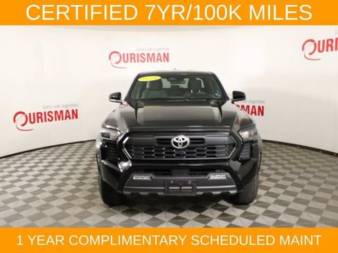 Used 2024 Toyota Tacoma TRD Off-Road AWD/4WD image 12