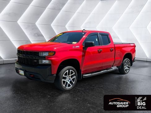 Used 2019 Chevrolet Silverado 1500 Custom Trail Boss w/ Custom Convenience Package AWD/4WD image 1