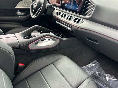 New 2026 Mercedes-Benz GLE 450e 4MATIC image 27