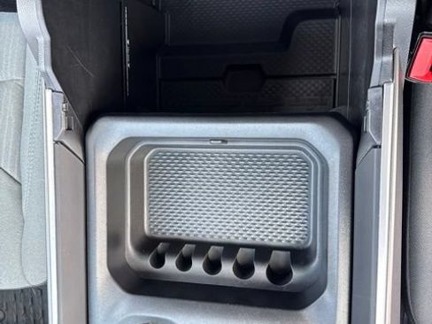 Used 2022 RAM 1500 Big Horn AWD/4WD image 22