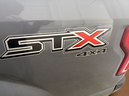Used 2020 Ford F150 XL w/ Equipment Group 101A Mid AWD/4WD image 8