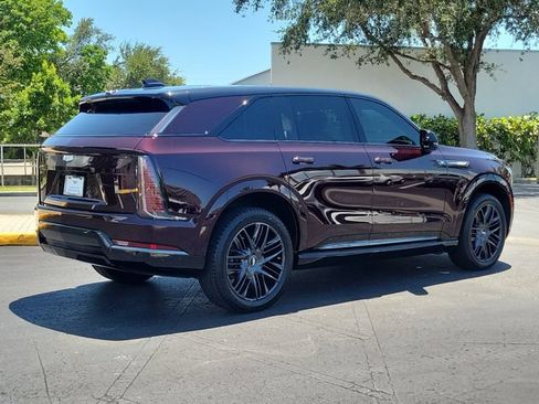 Certified 2025 Cadillac Escalade IQ Sport 2 w/ LPO, ONYX Package AWD/4WD image 3