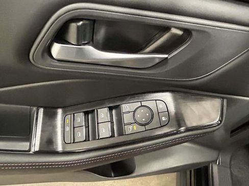 New 2026 Nissan Rogue SV AWD/4WD image 13