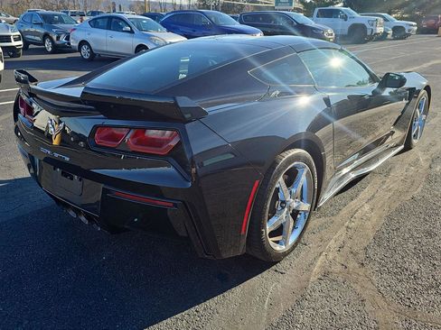 Used 2014 Chevrolet Corvette Stingray Coupe image 2
