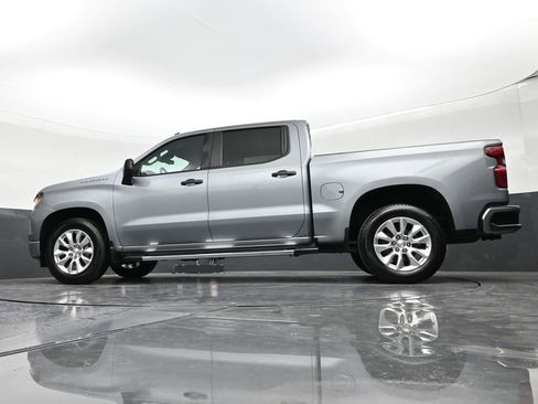 Used 2023 Chevrolet Silverado 1500 Custom image 21