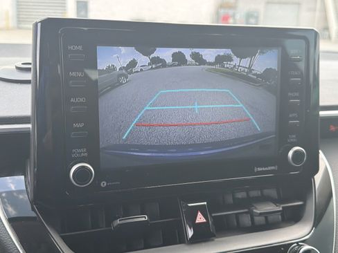 Certified 2022 Toyota Corolla LE FWD image 3