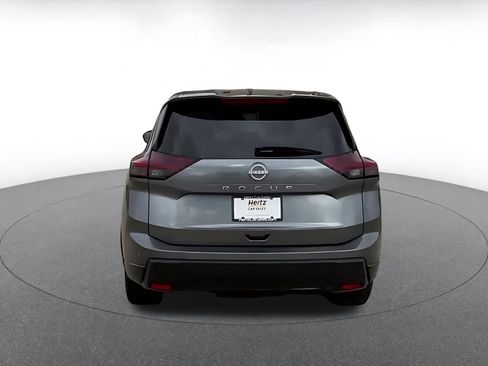 Used 2025 Nissan Rogue SV image 12