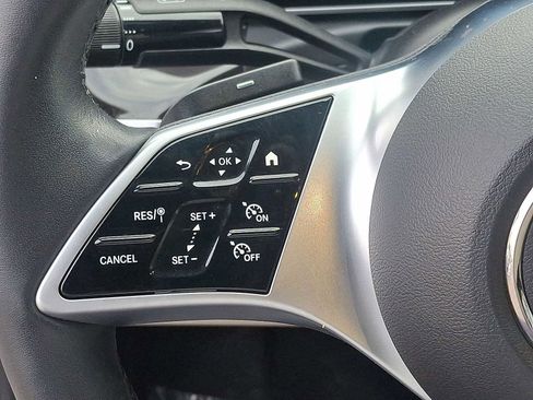 Used 2023 Mercedes-Benz C 300 4MATIC Sedan image 16