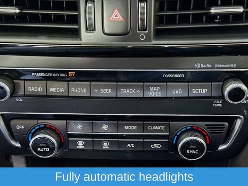 Used 2017 Kia Optima EX w/ Premium Package image 19