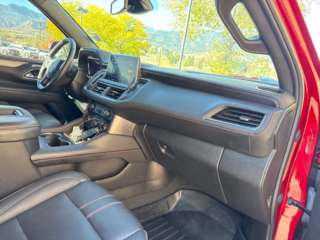 Used 2024 Chevrolet Tahoe RST w/ Luxury Package AWD/4WD image 35