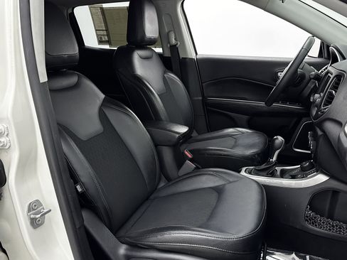 Used 2018 Jeep Compass Latitude w/ Cold Weather Group image 35