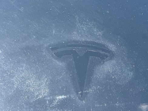 Used 2018 Tesla Model 3 Mid Range RWD image 45