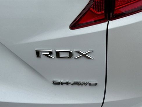 Used 2023 Acura RDX AWD w/ Advance Package image 7