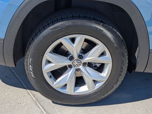 Used 2019 Volkswagen Atlas SE w/ Towing Package AWD/4WD image 12
