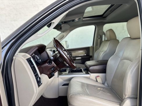 Used 2015 RAM 3500 Laramie image 15