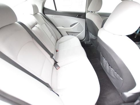 Used 2015 Kia Optima LX image 14