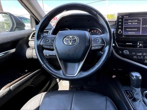 Used 2024 Toyota Camry XSE FWD image 6