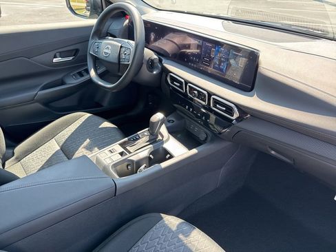 New 2026 Nissan Sentra SV FWD image 18