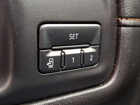 Used 2021 GMC Sierra 2500 AT4 w/ Gooseneck/5TH Wheel Package image 27